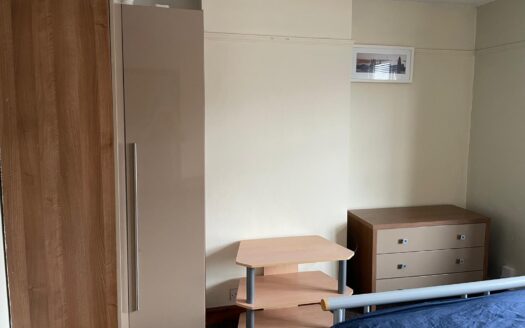Double Room Available in NN2 6JP